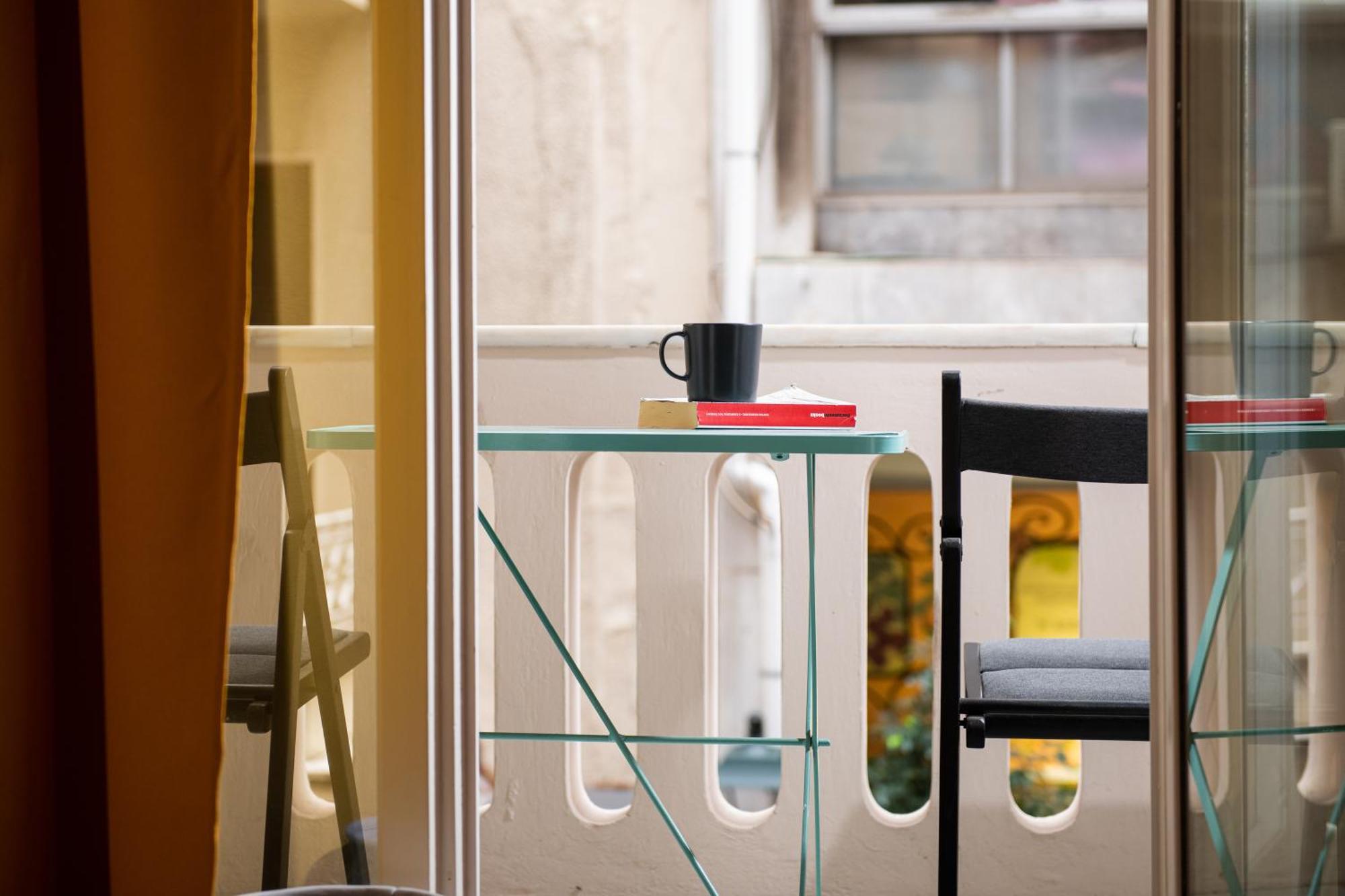 Philos At Nikis - Two Bedroom In Plaka Atenas Exterior foto